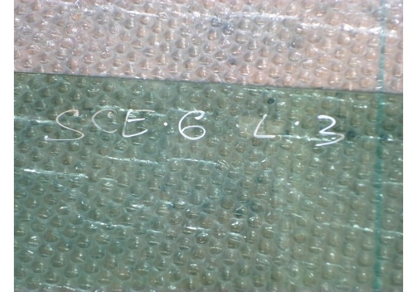 скло бокове ліве задне Renault Scenic II,1.5dci,8200120611